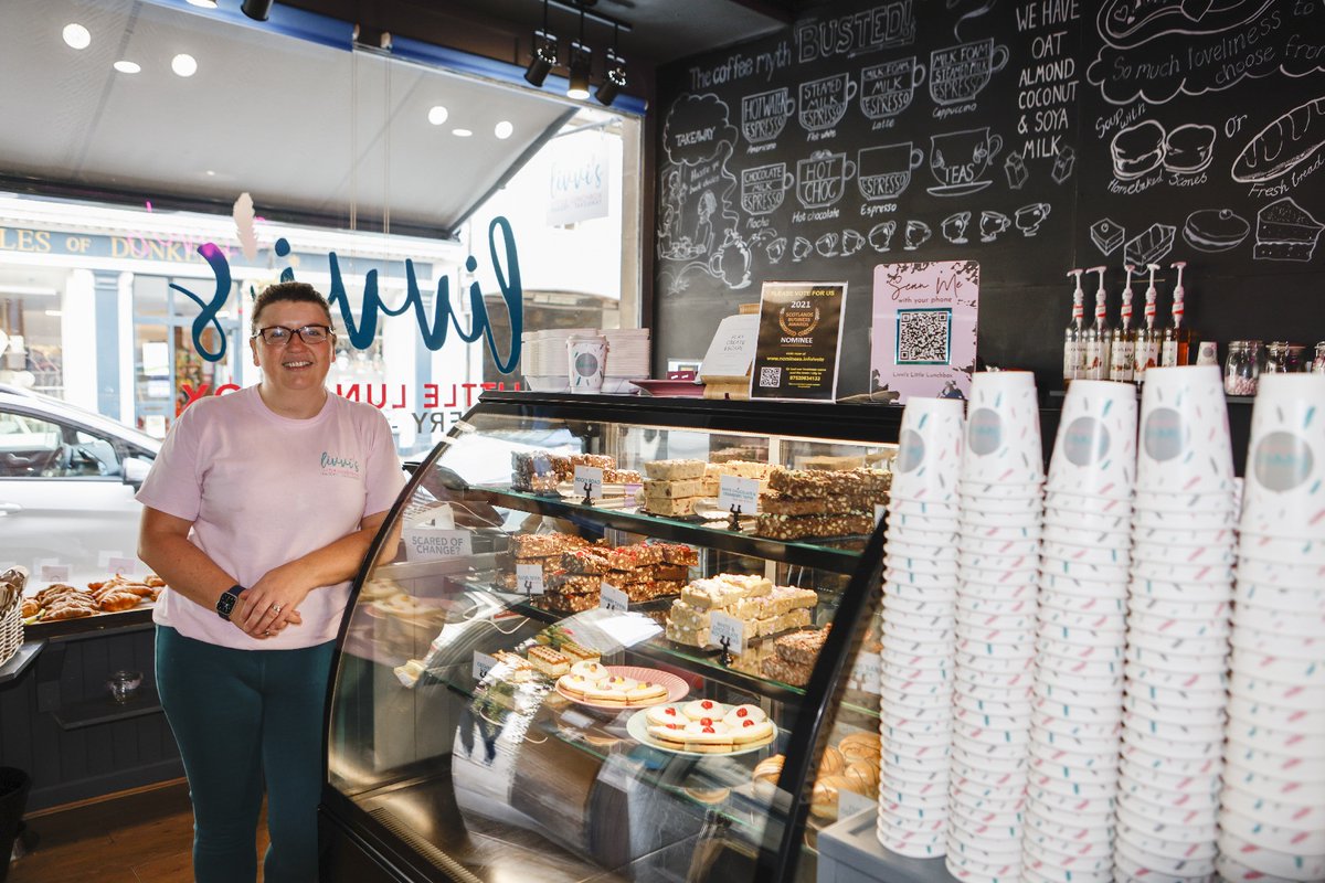 lovemybus_'s tweet photo. Delicious #CakesforCommuters on early morning #bus services from #Birnam next week!🧁🚍💕
The annual #ClimateCafé initiative supported by amazing village bakeries, Livvi's Little Lunchbox & Chattan Tearoom, will make a special #ScottishBusWeek appearance! Thank you!
#lovemybus https://t.co/byW3Eke4b5