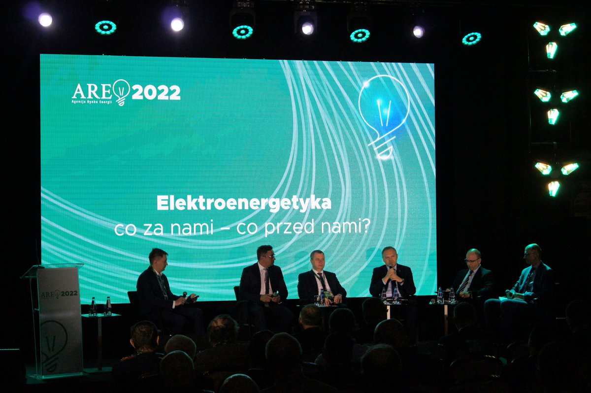 energetyce's tweet photo. Za nami panel wprowadzający konferencji ARE "Prognozujemy przyszłość w energetyce". Uczestnicy odpowiedzieli na pytanie: elektroenergetyka - co za nami, co przed nami?

#konferencjaARE #prognozujemyprzyszłośćwenergetyce #warszawa #energetyka #gospodarka #elektroenergetyka https://t.co/g8noSRopAc