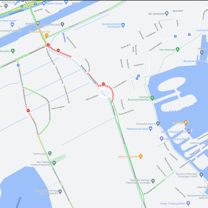 ROELart's tweet photo. @bureau_meerstad @Neluzzz @gem_groningen @googlemaps maakt er een mooi zooitje van! De nieuwe rotonde staat inmiddels op de kaart, maar de aansluitende wegen kloppen niet. Hierdoor navigeert #GoogleMaps voor Meeroevers over reeds afgesloten wegen en voor Ter Sluis helemaal via de Kooilaan. https://t.co/XiuujQqXTv