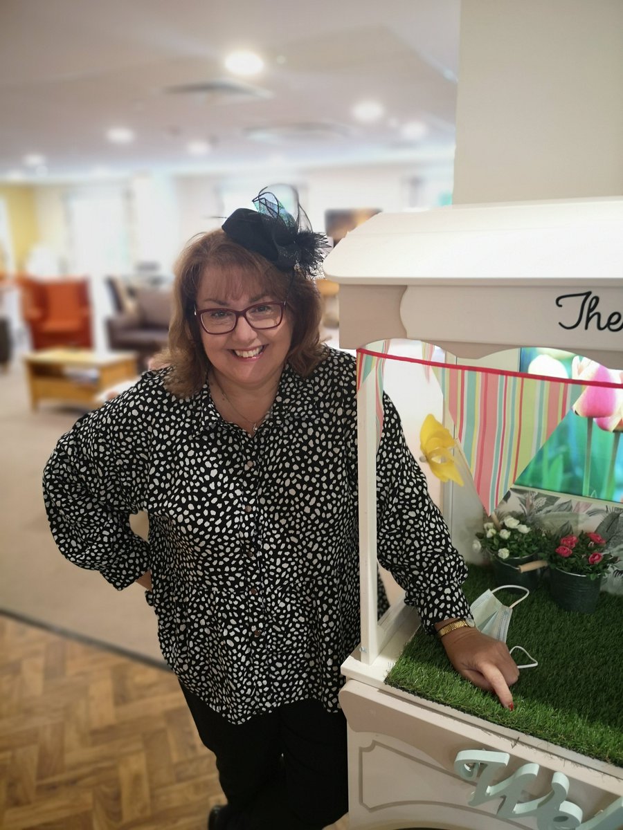 (1/2)

Our wonderful CEO, Sue is modelling a fascinator for our garden party on Thursday 2nd June! 
We are on the lookout for donations of anything similar to this rather fancy looking item! 👑

Details below: 

#Harrogate #Knaresborough #harrogatebusiness #knaresboroughbusiness