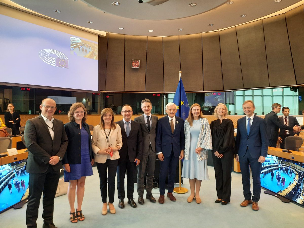 Danes smo dosegli dogovor o zakonodaji glede skladiščenja plina. Glavni cilj dogovora je napolniti evropska skladišča plina za prihodnjo zimo in tako zagotoviti stabilno oskrbo plina za evropsko gospodarstvo in potrošnike. <a href="/RenewEurope/">Renew Europe</a> <a href="/StrankaLMS/">Stranka LMŠ</a>