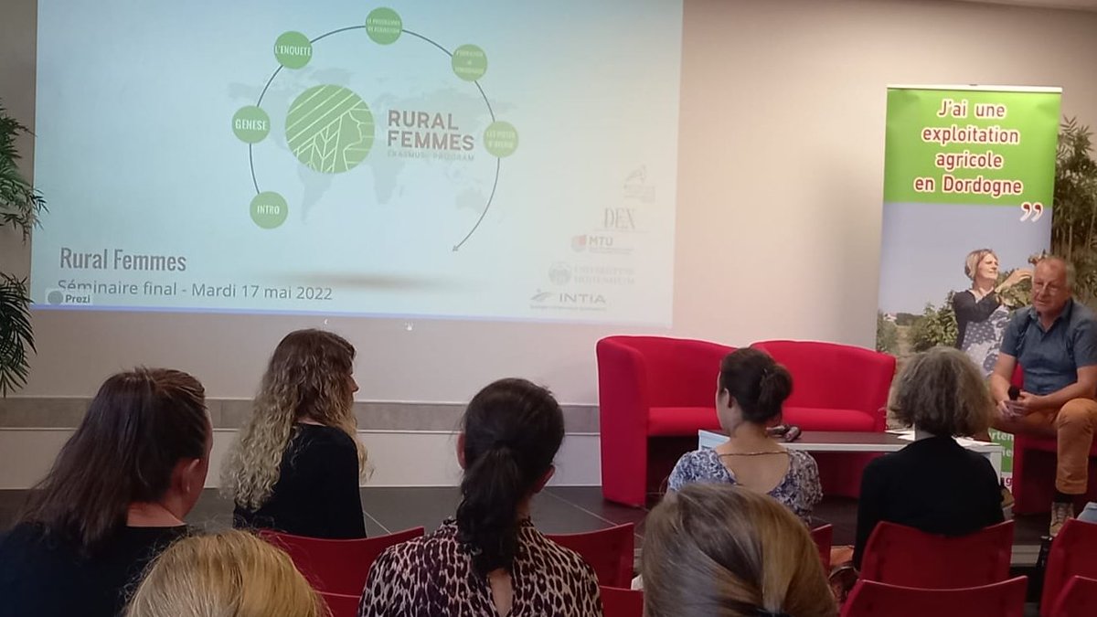 IntiaSa's tweet photo. El proyecto 'Rural Femmes' de Erasmus+ sobre capacitación de #mujeres en el entorno rural, encara su recta final con este seminario llevado a cabo en la Dordoña francesa con la participación de #INTIA.
➡https://t.co/zBs7R96l2c
#RuralFemmes #Perigueux https://t.co/h1bCvF4S5i