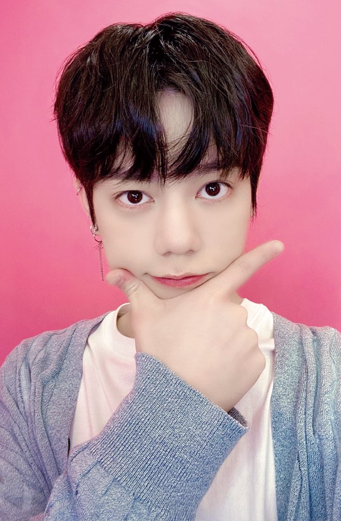 1994August21's tweet photo. Baby
#훈 #ChaHun #NFlying #엔플라잉 #차훈 #CatHun #チャフン #고먐미 @NFlyingofficial
 https://t.co/W9u4DKXfsx