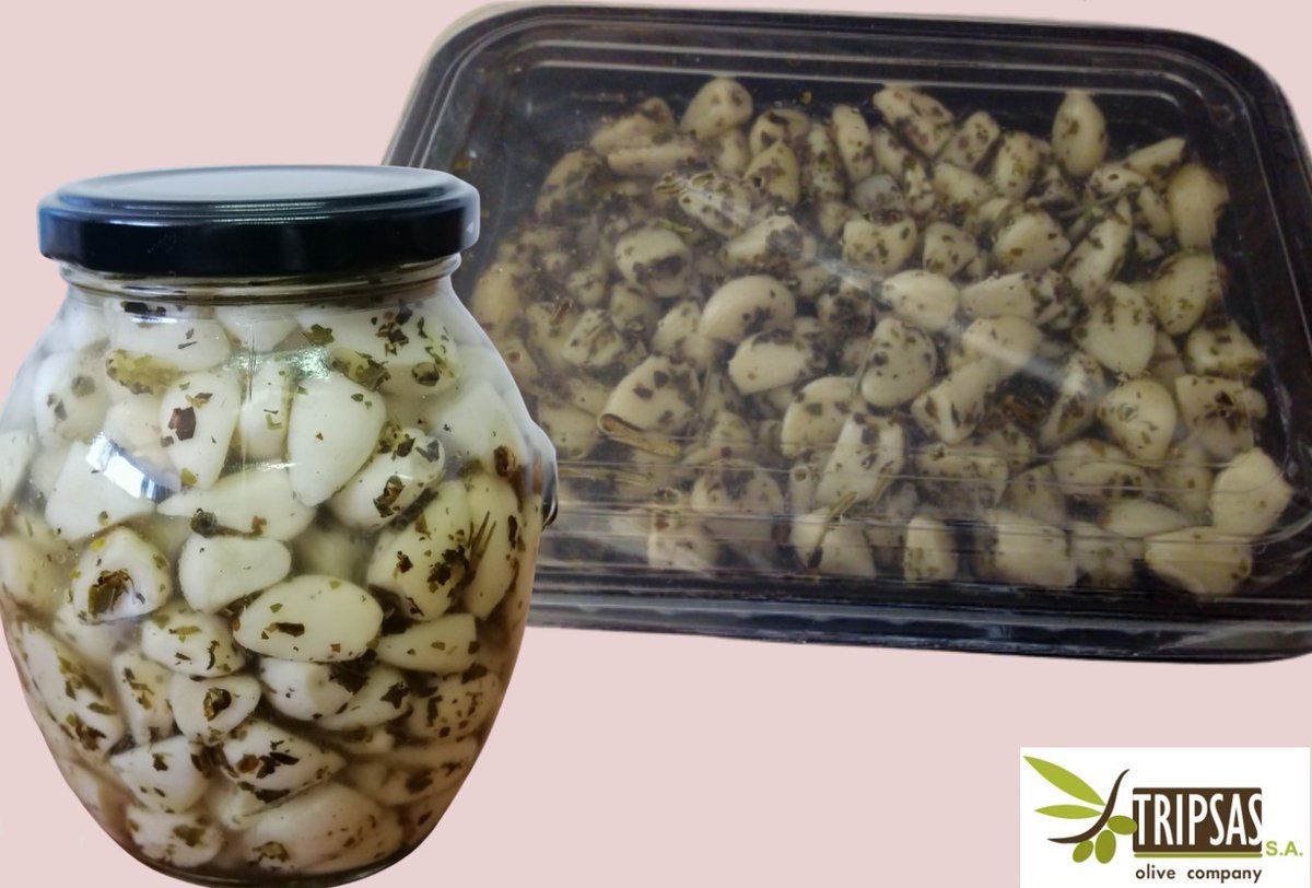 tripsasolive's tweet photo. Our whole pickled garlic cloves with aromatic Mediterranean herbs and spices, can become a flavorful and healthy ingredient to your cooking recipes or a #gourmet addition in many dishes and #antipasti platters. https://t.co/H8e3oMalGZ