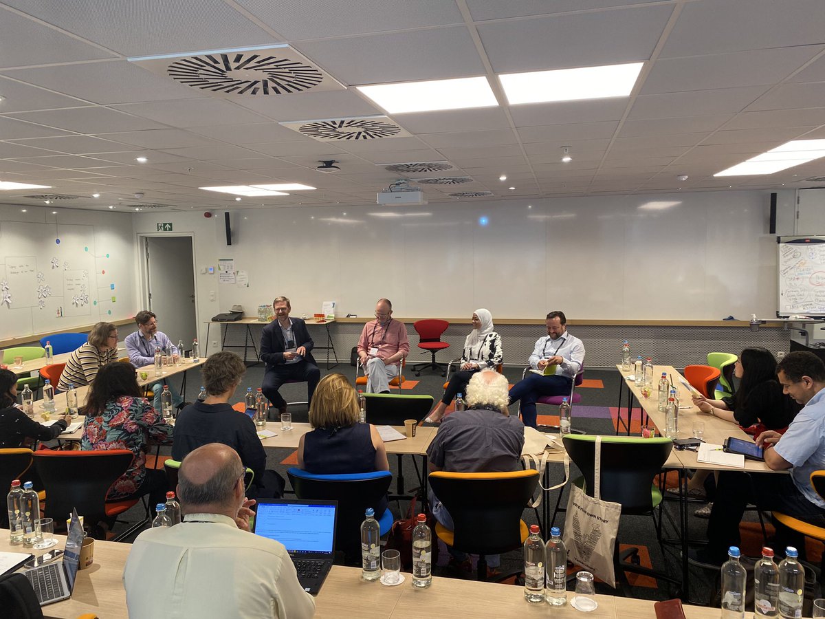 Next #EFMDdoctoral panel will address the #digital component of healthy doctoral ecosystem moderated by <a href="/destivia/">Stijn Viaene</a> with Paul Ellwood <a href="/LJMU/">Liverpool John Moores University</a>, Neveen Saied <a href="/Vlerick/">Vlerick</a> &amp; <a href="/JeromeRive/">Jerome Chabanne-Rive 🇪🇺🇫🇷🇺🇦</a> <a href="/EIASM_org/">European Institute for Advanced Studies in Mgt</a>
