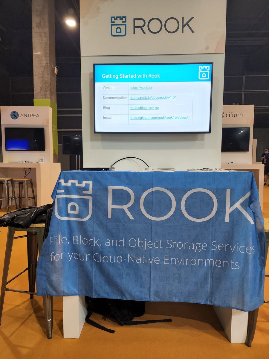 Ceph's tweet photo. Hi #KubeCon, we've received some great feedback from the community yesterday, thank you. Please stop by the @rook_io booth for limited 5th anniversary Rook shirt giveaways! https://t.co/LxQpnlt2DQ
