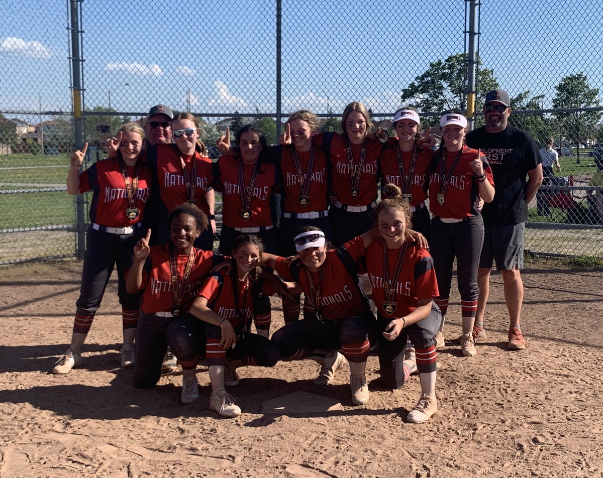 hometownplayca's tweet photo. Led by pitcher-catcher Mackenzie Steele and Taylor Kana, both of Springfield, @D1Nationals U15 team went 7-0 winning a tournament at Brampton.
https://t.co/WMhuDfEfRl https://t.co/gIQJmuuKZn