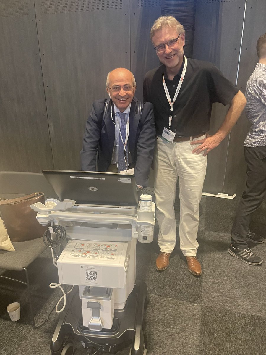 Biopsy course for the 1st time from <a href="/ERAkidney/">ERA - European Renal Association</a> organised by <a href="/mcq_emily/">Emily McQuarrie</a> &amp; Kai Lopau 🏴󠁧󠁢󠁳󠁣󠁴󠁿 🇩🇪 Everyone v enthusiastic 😍 Some more than others @jennifer_s_lees 🙌 &amp; some friendly rivalry between hands on courses as <a href="/LoretoGesualdo/">Loreto Gesualdo</a> ‘steals’ an ultrasound machine from next door 🙈#ERA22