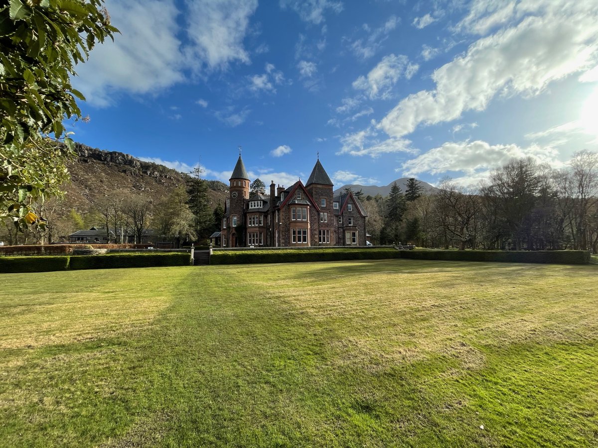 IOLOutdoorProfs's tweet photo. 🏴 Senior Activity Instructor - Highlands
A stunning location, Torridon in Wester Ross
The Torridon Hotel by Achnasheen
£29,000.00 - £32,000 FT or Seasonal
https://t.co/l6LkHeV4AN
#outdoorjobs #outdoorlearning #workoutdoors #Highlands #Scotland #OutdoorProfessionals https://t.co/90yuWSRJQj