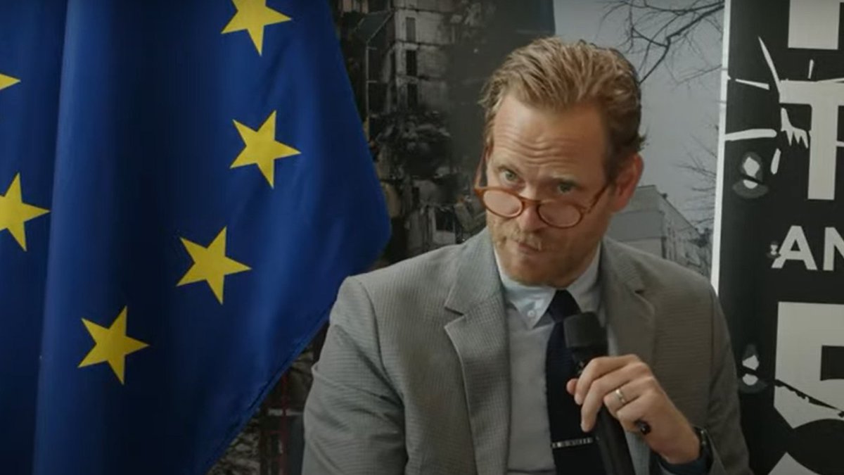 InclucitiesEU's tweet photo. Lukas Gehrke, Deputy DG of @ICMPD  in the discussion about #TPD at the @hub_ukrainian 🇺🇦.
"To enable people to enter the job market all levels of government should work together. It's a joint effort, we should work on upscaling and getting the private sector envolved." https://t.co/YdBkBzn1KR