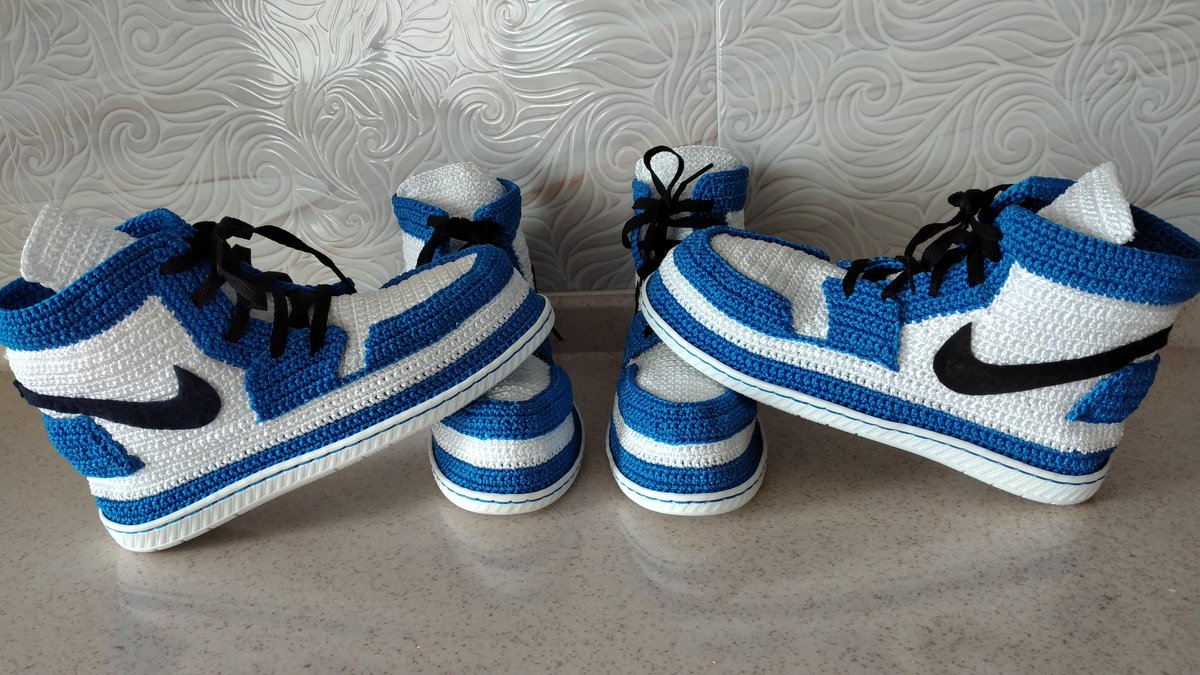 Boş pide, boş lahmacun, boş baklava.. derken;  yaratıcılığımıza olan katkılarınız için teşekkürler.
Kendi Nike'mızı da kendimiz öreriz . 🥰