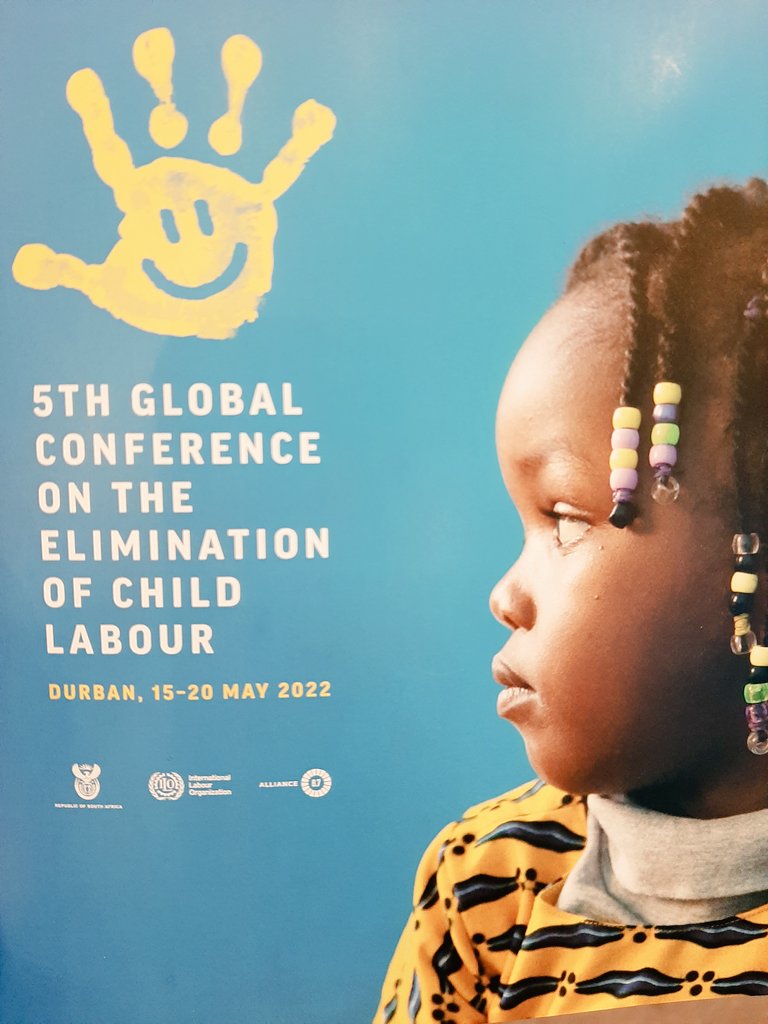 tschanlili's tweet photo. The German Delegation @BMAS_Bund is ready to support the goal of the 5th Global Conference on the elimination of Child Labour in Durban, Southafrica 💪🇩🇪🇿🇦 #EndChildLabour #RaiseYourHandsForKids @Alliance8_7 https://t.co/AqOxwjiZmp