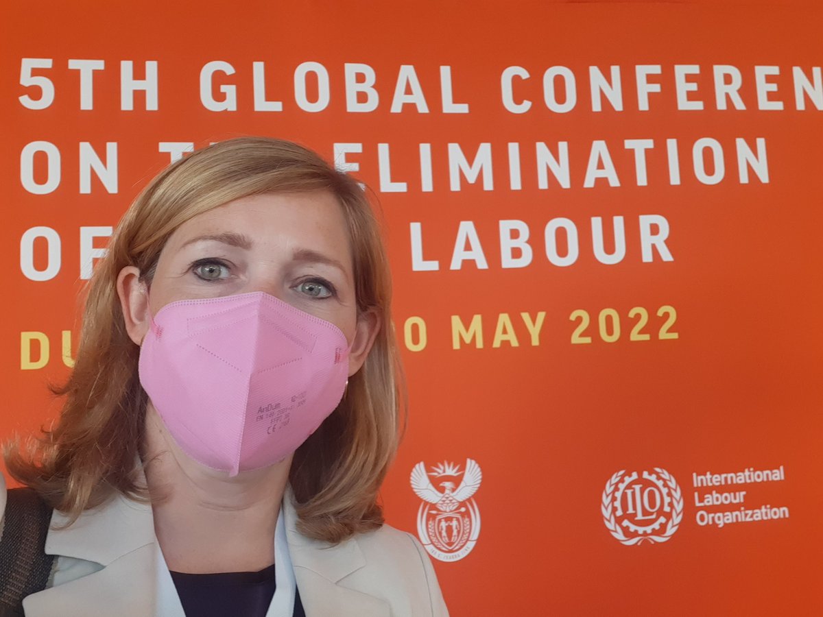tschanlili's tweet photo. The German Delegation @BMAS_Bund is ready to support the goal of the 5th Global Conference on the elimination of Child Labour in Durban, Southafrica 💪🇩🇪🇿🇦 #EndChildLabour #RaiseYourHandsForKids @Alliance8_7 https://t.co/AqOxwjiZmp