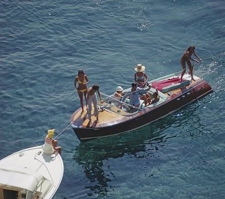 malusokay's tweet photo. Spending the summer in Italy 💭🌊🥂 https://t.co/vFn3Dik9HU