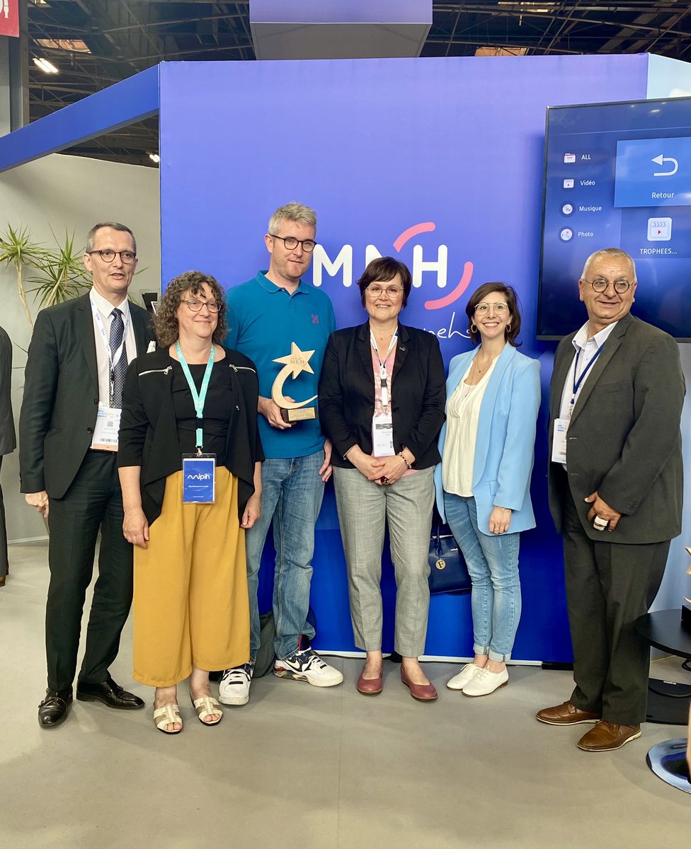 🏆 Le Trophée “Centres hospitaliers” a été remporté par la Fondation Saint-Jean de Dieu, qui, avec son projet “Bien dans son corps, bien dans sa tête” favorise l’accès aux #activités physiques pour les personnes en situation de #handicap. youtu.be/G8BGCWzWsP8