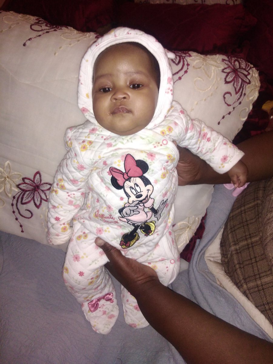 Tee__Thabang's tweet photo. @Hlanga_O She's my favorite meme 😍 https://t.co/YQqZQxDfZ0