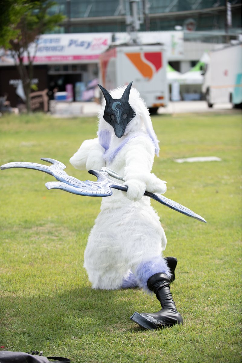 지나가던고래님 tweet media