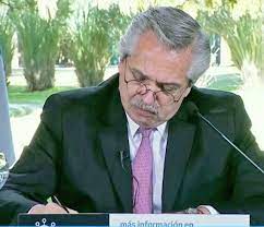 - Asi que EE.UU informo sobre los #OVNIS 
- Listo, impuesto a los #OVNIS