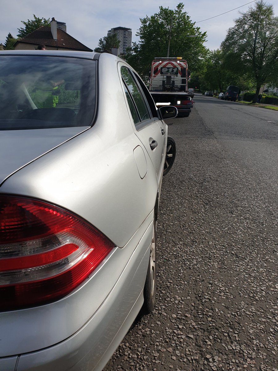 PSOSRoads's tweet photo. This school run mum really should have looked after her car and not endanger her and her kids. Dodgy tyre, exhaust scraping the ground and a total lack of insurance to boot! One more for the impound yard.
#GlobalRoadSafetyWeek
#SchoolSafe
#GlasgowTraffic
#RPGP2 https://t.co/HxtWAs9NCs