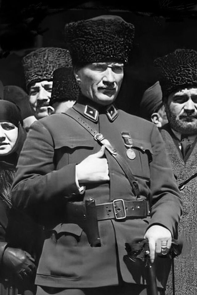 Aziz Atatürk; Yoluma ışık,ruhuma rehber,kalbime sevgidir Adın…ilelebet ♥️ #19MayısATATÜRKüAnmaGençlikVeSporBayramı mız kutlu olsun🇹🇷🇹🇷🇹🇷