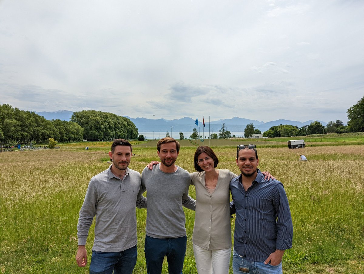 Lia_Sheer's tweet photo. It was a pleasure visiting @EPFL_en this week and learning about the interesting projects @gderasse and his group are working on with the @iproductdata and wow, what an amazing view! #Switzerland https://t.co/4mkjgRswDP
