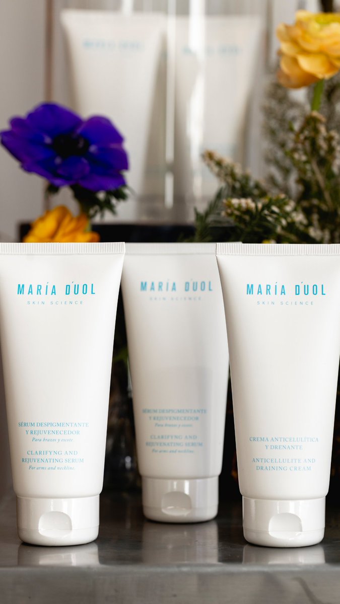 La celulitis es natural y es imposible de eliminar al 100% a partir de cierta edad, nosotras tenemos un producto muy especial que nos ayuda a reducirla:

La crema anticelulítica y drenante. 

#cosmetics #SkinScience #Mariaduol #MadeinSpain #WellagingIntegralBody #celulitis