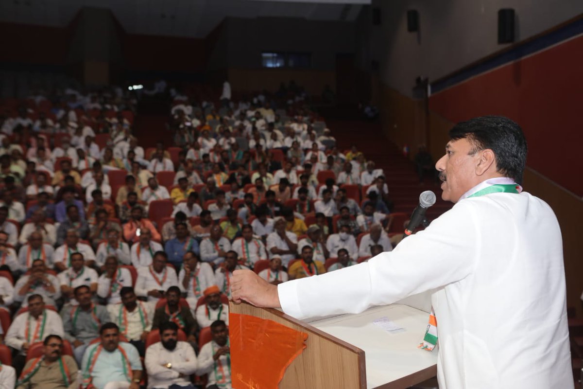 AmitChavdaINC's tweet photo. नव संकल्प (सौराष्ट्र ज़ोन) विस्तारित कार्यकारीणी। #Mission2022 #भारत_जोडो https://t.co/2YykD1ThmY