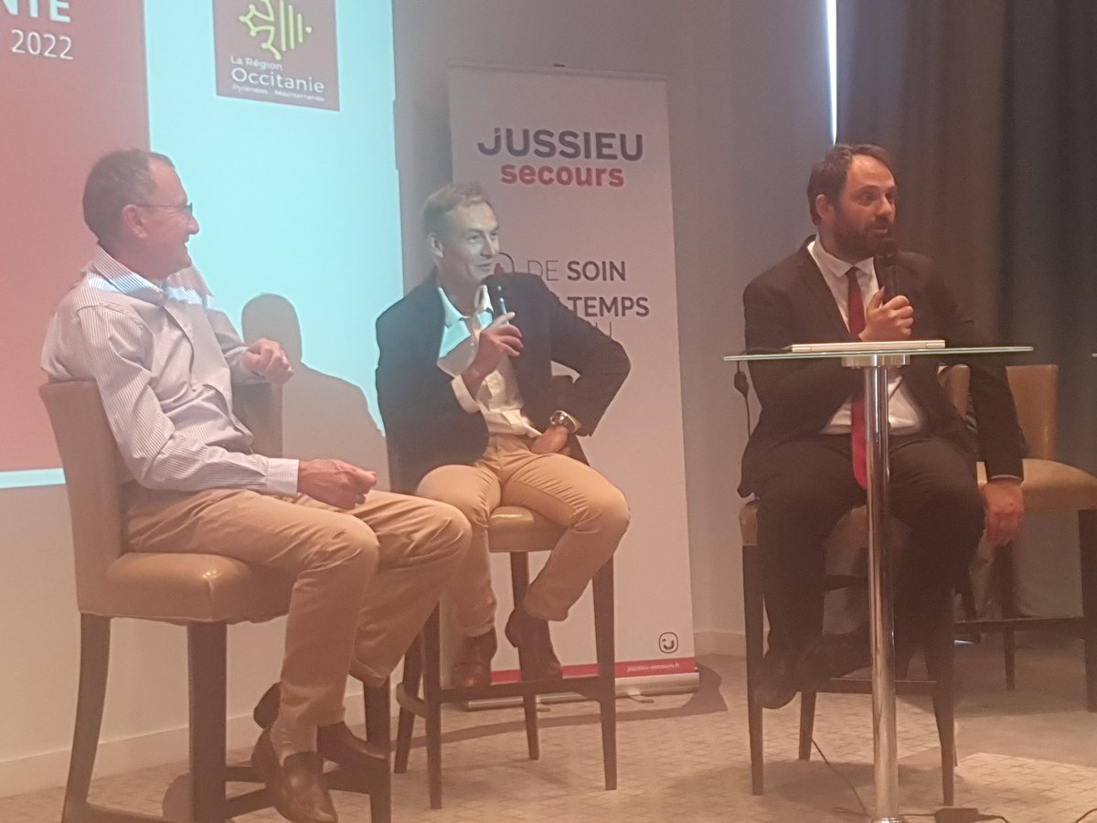 rolbarbe's tweet photo. Intervention passionnante et engagée de @BounesV vp #regionoccitanie . Une région qui déploie un programme ambitieux d'implantation de maisons de santé. Les Régions ont le moyen de prendre le sujet des déserts médicaux en main.
#santé #jussieu #keolis #UMT https://t.co/wTkDW1Up8j