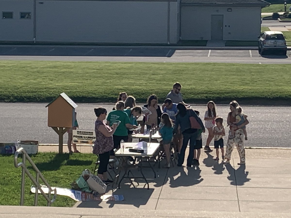Our Beautiful Neighborhood! Remake Learning ⁦<a href="/HayshirePOWER/">Barb Snare</a>⁩ ⁦<a href="/amusone/">Amy Musone</a>⁩ ⁦<a href="/centralyorksd/">Central York School District</a>⁩