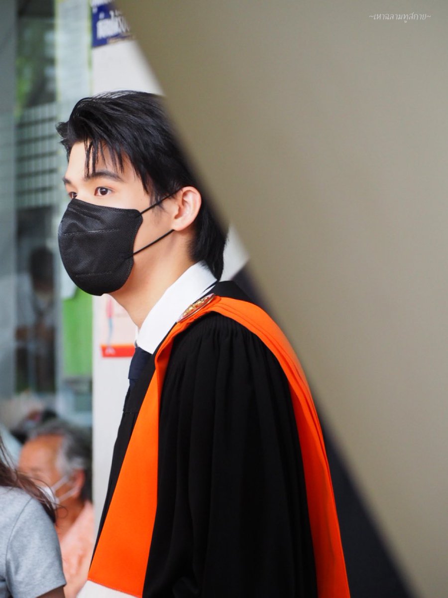 haochalarmtosky's tweet photo. แอบมองเธออยู่นะจ๊ะ #skywongravee #CongratSKY https://t.co/08at3TsH1A