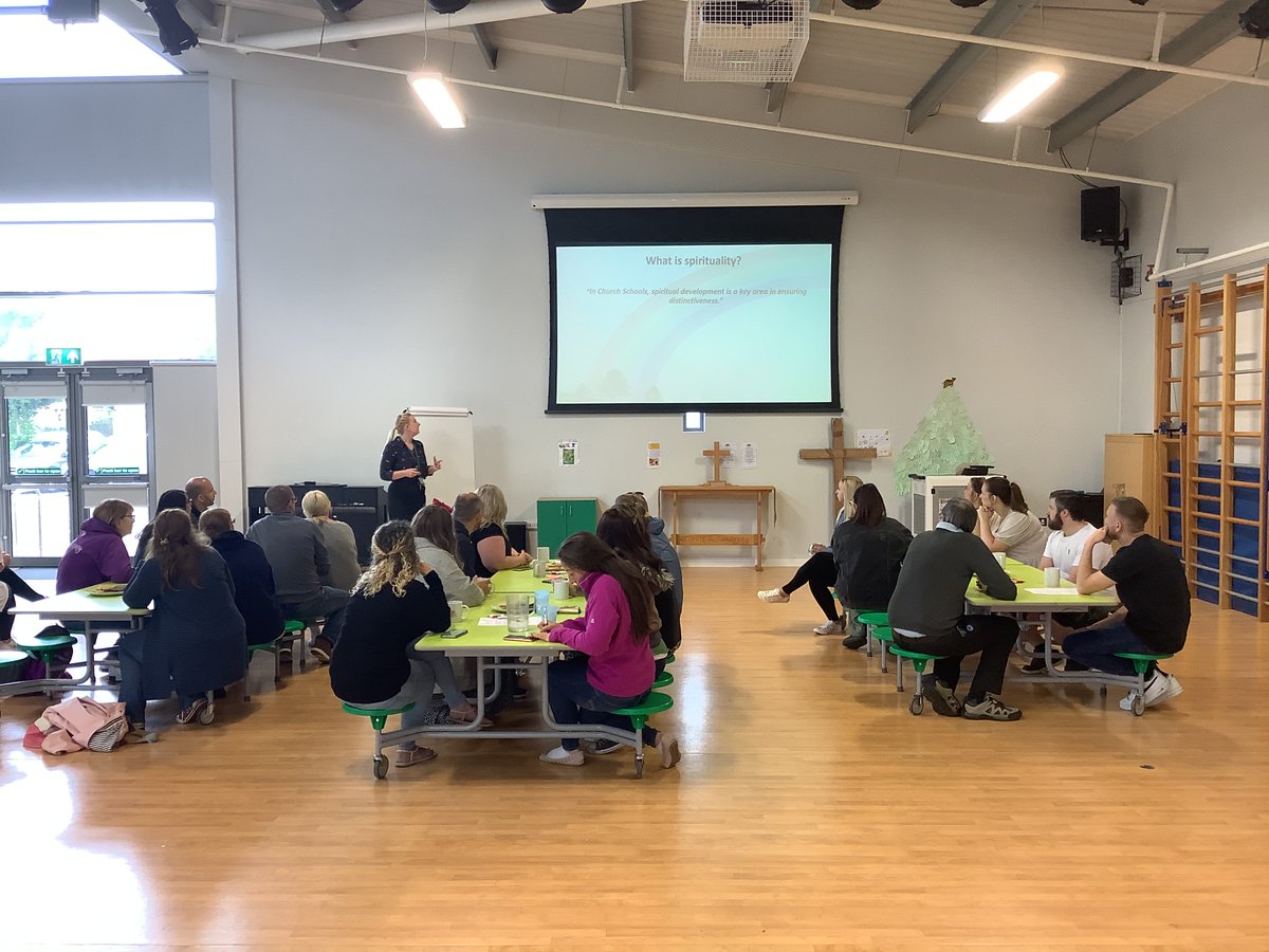 ForestSandridge's tweet photo. 🌲🌈This morning we had our RE Family Learning morning, led by Miss Butcher, where we explored our RE curriculum and how we develop our children’s spirituality.  It was lovely to see so many parents attend and get involved with their child’s learning in class. @DioSalisbury ✝️ https://t.co/aWxpXuRG3T
