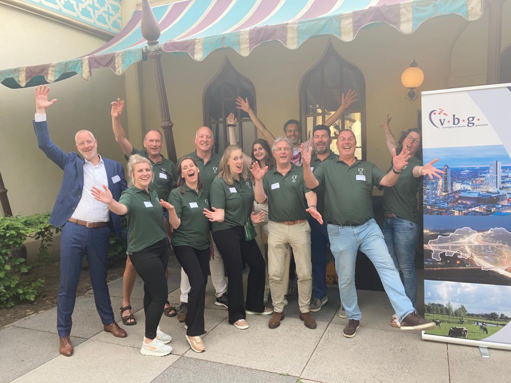 Gisteren vierden we de 100e verjaardag van de Vereniging Brabantse Gemeenten in de Efteling! 🥳☀️🎢