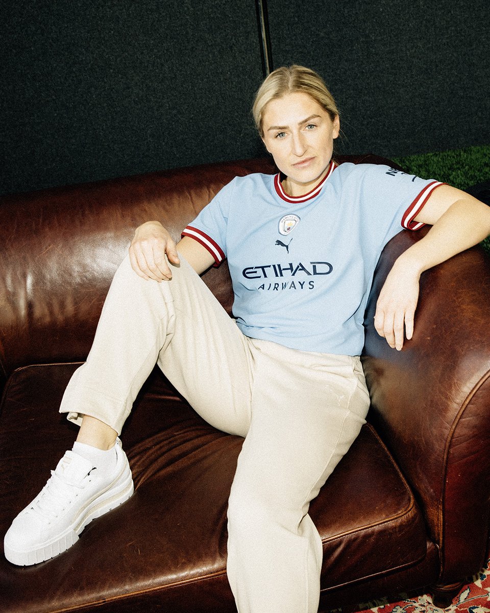 ManCity's tweet photo. Retro City 🔵 https://t.co/1XvhbWteIj