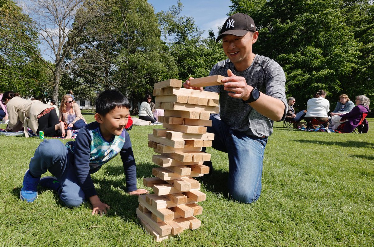 Kings_Hospital's tweet image. This year's #BlueCoatDay was a blast! 😄 We can't wait until next year. In the meantime, we're checking out all the fun memories we made with you. 😍
Giant Jenga, Pool, Twister, we hope you enjoyed it as much as we did. 😁
#BlueCoatDay2022
#KHBlueCoatDay
#WeAreKH
#WeAreKHSchool