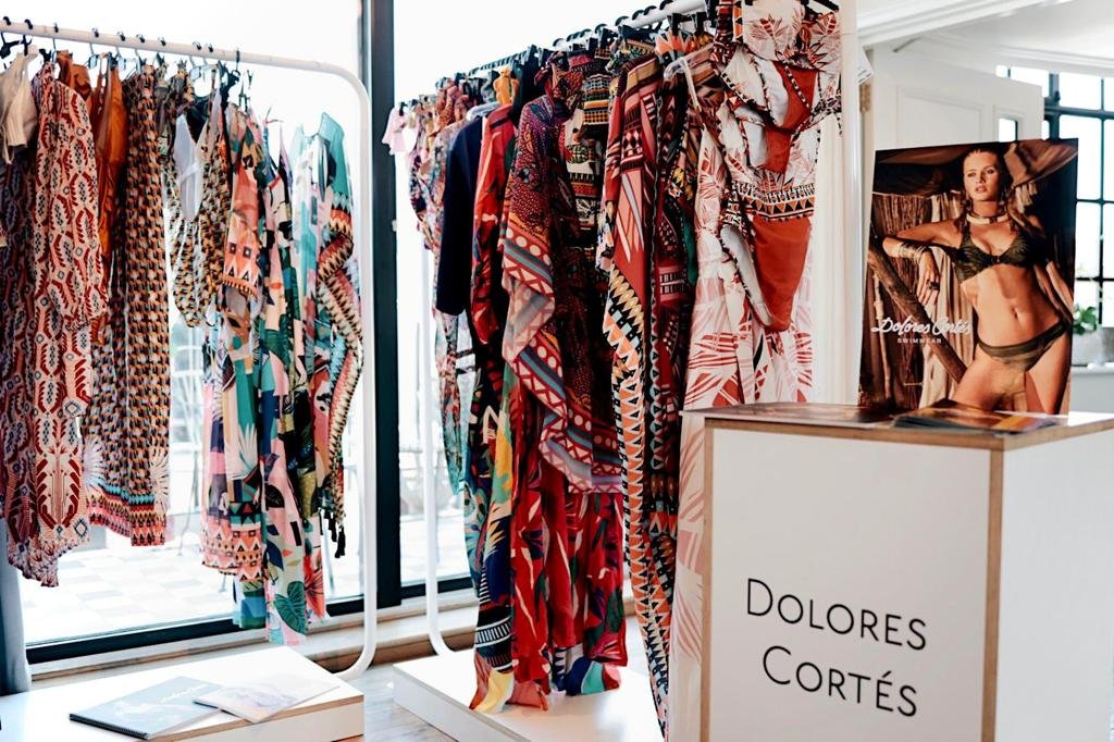 OFECOMELondres's tweet photo. Ayer finalizó el SpainFashionLab, el showroom en el que las empresas 🇪🇸 presentaron sus nuevas colecciones.

👡👜 #MIM, @HemperHandmade, @_Dolores_Cortes, #SIYU, #Canussa, @Cyrana_oficial, @MissingJohny, @SusanaLirola

Gracias a todas, esperamos que haya sido un éxito 😊 https://t.co/QcT0encksM