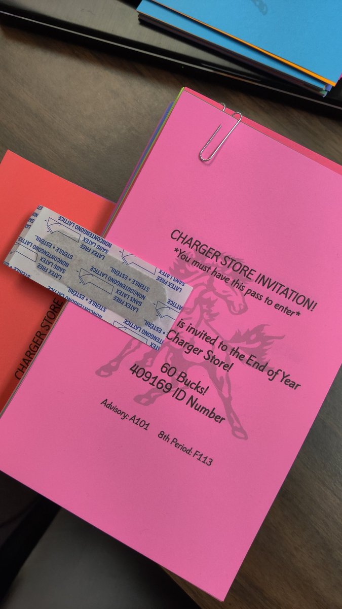 mommawileymeow's tweet photo. Time for the last one! #PBIS #ChargerStore #StudentStore #teacher #teaching #teacherlife https://t.co/yKc7bouHpi