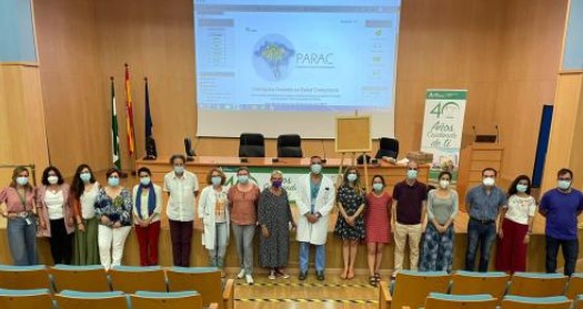 VidaSaludAnd's tweet photo. Una treintena de profesionales de los distritos y áreas sanitarias de Sevilla, junto a docentes de @EASPsalud, realizan la sesión presencial de la formación del #PARAC en el #HospitalValme @saludand   #andaluciasaludable #SaludPúblicaAndalucía #ActivosParaLaSalud https://t.co/iG7Jgjv7b9