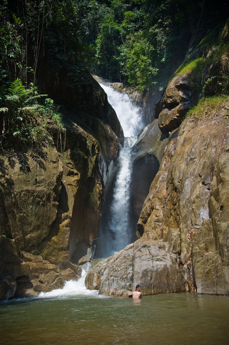 ariesmera's tweet photo. Come to #SungaiChiling if you want a more challenging trail. It is an hour drive from KL city. #Malaysia #beautiful #Waterfall https://t.co/Yd6SLFCZjn