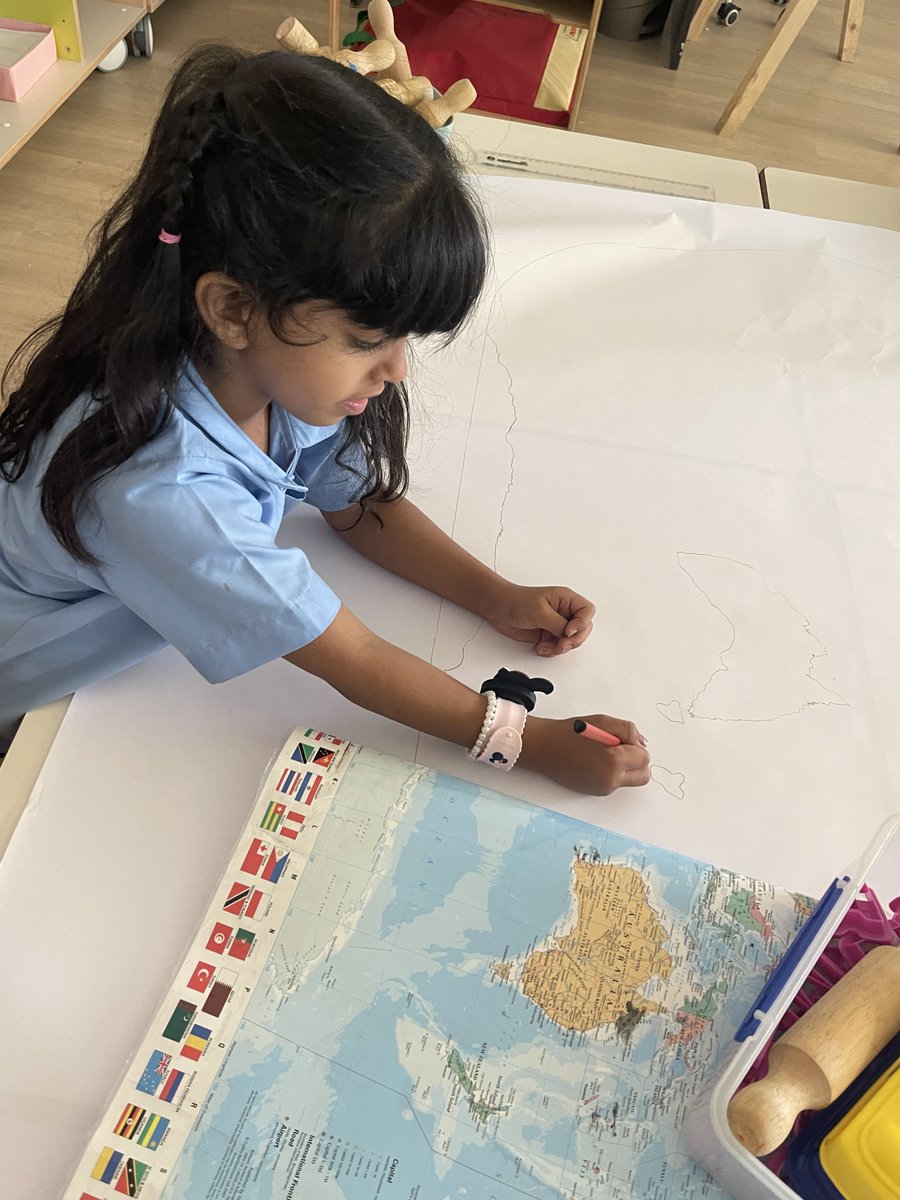 AIS_GradePrep's tweet photo. Prep C are mapping and learning about the world through their inquiry unit “amazing places”.#AISGradePrep #AISPrimarySch https://t.co/qN2pAw8d6K