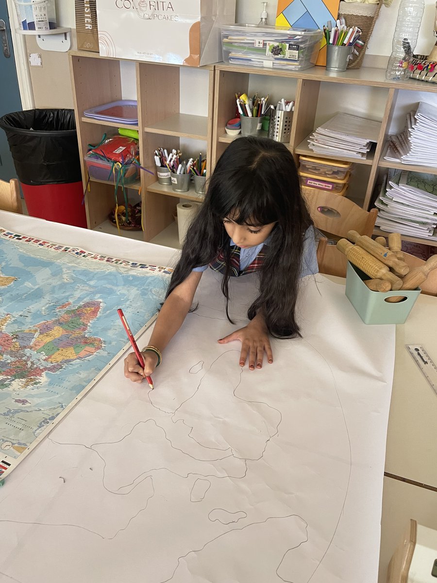 AIS_GradePrep's tweet photo. Prep C are mapping and learning about the world through their inquiry unit “amazing places”.#AISGradePrep #AISPrimarySch https://t.co/qN2pAw8d6K