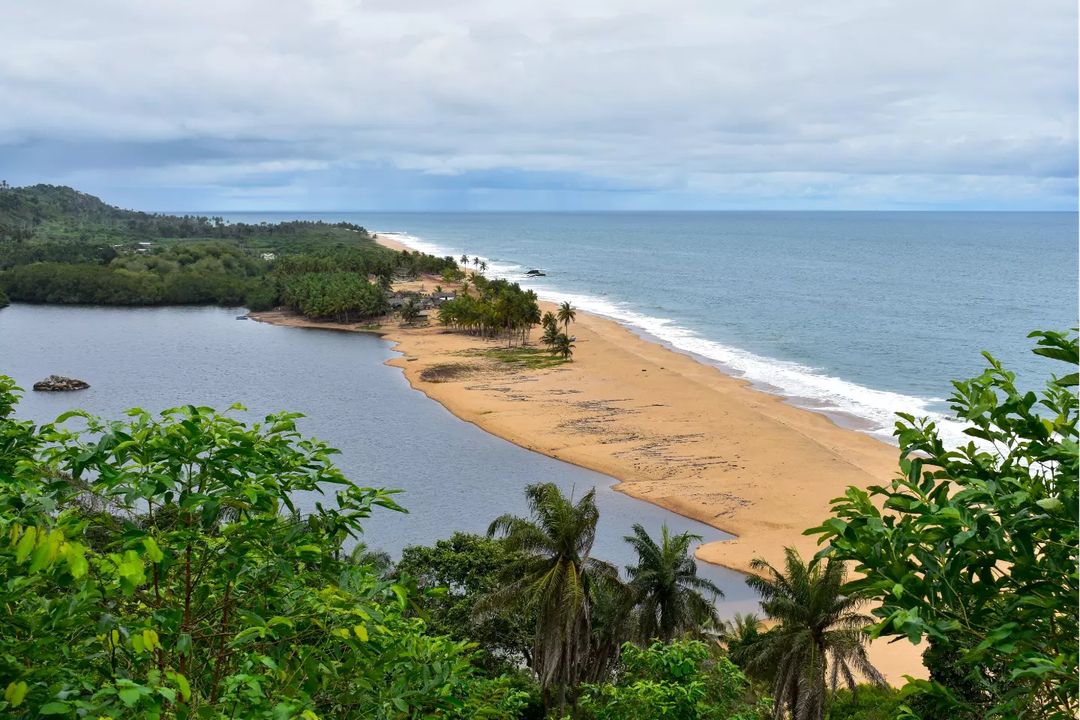 leguide225's tweet photo. Sassandra, la belle endormie !
📱@bodbod306 
🌍Côte d'Ivoire
•
Utilisons #leguide225  en description de nos publications pour partager nos destinations et expériences en Côte d'Ivoire. #cotedivoire #ivorycoast #abidjan #afrique #africa https://t.co/7VODuridjS