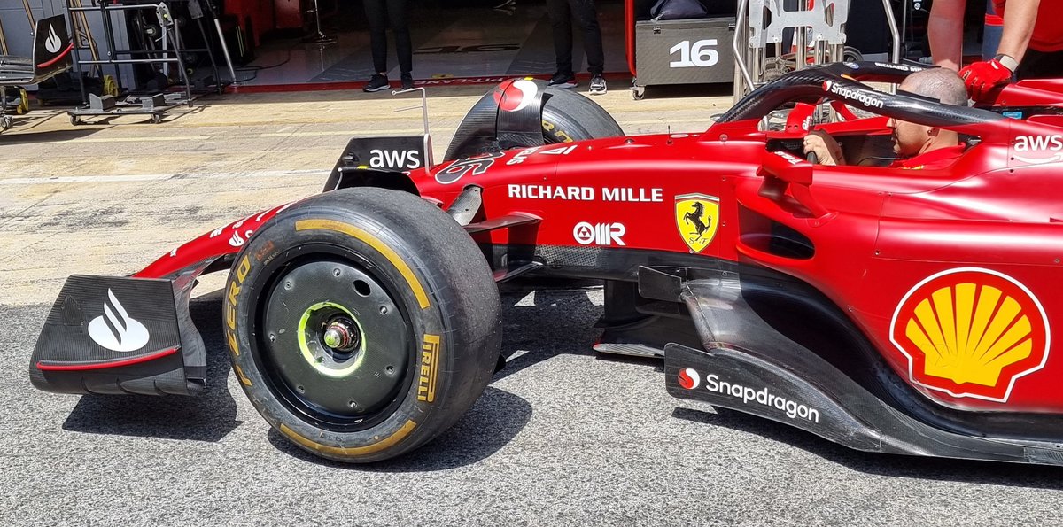 AlbertFabrega's tweet photo. El Ferrari para el GP de España

Ferrari ready for the #SpanishGP https://t.co/vXxJoXwAyR