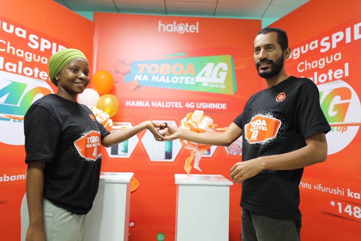 TzHalotel's tweet photo. @Haloteltz  wakizindua rasmi Promosheni mpya inayojulikana kwa jina la “Toboa na Halotel 4G” inayowapa wateja wote wa Halotel fursa ya kujishindia zawadi za Fedha Taslimu kila siku pamoja na Simu janja Mpya ikiwemo iPhone 13 Promax  kila wiki. https://t.co/RRzWkIW99O