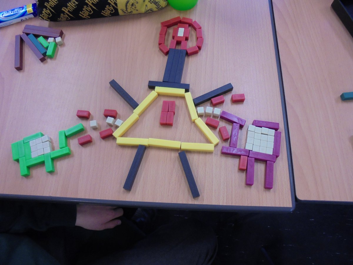 Some more fabulous models made by P5 and @CuisenaireCo rods.