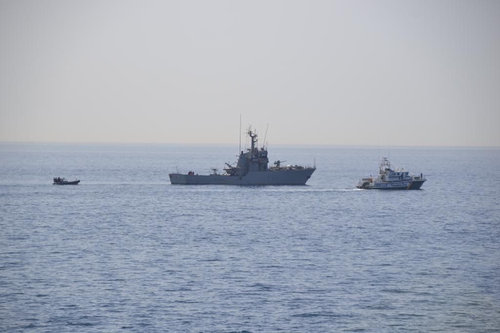 APROGC_Madrid's tweet photo. Son los mejores 
Ejercicio #Marsec22.
La #UEI de la @guardiacivil que se encontraba a bordo del #P73Vigía, se ha simulado la intervención sobre un buque sospechoso de tráfico de estupefacientes  #P22Tagomago.
#HablandoCLARO #APROGC 
Vía @Armada_esp https://t.co/lNHWks4nJq