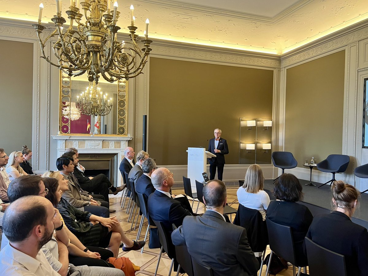 Botschaft der Schweiz in Deutschland tweet media