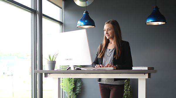 Bindertek's tweet photo. Sitting or standing for the majority of the day can take a toll on your back. Have you considered the ergonomics of your space? Start making changes today! https://t.co/BT9cY8ANEm
#Bindertek #Binders #OfficeSupplies #Blog #Ergonomics #StayHealthy #GoodPosture #Efficiency https://t.co/28VritTjHW