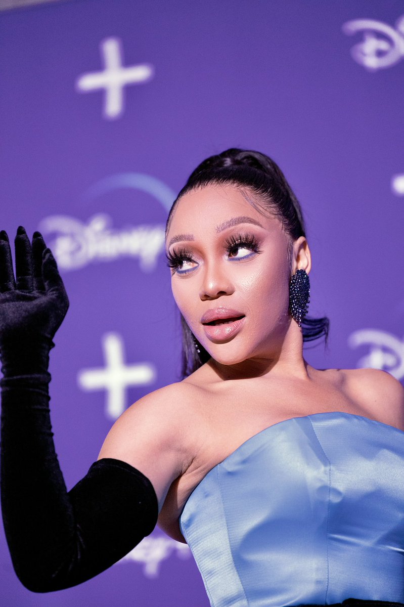 They said a touch of Disney 💫💫💫 👗: @houseofsass_sa  💇🏽‍♀️: @thesanhd💄: <a href="/AudreyMofokeng/">#dreythemakeupartist</a>