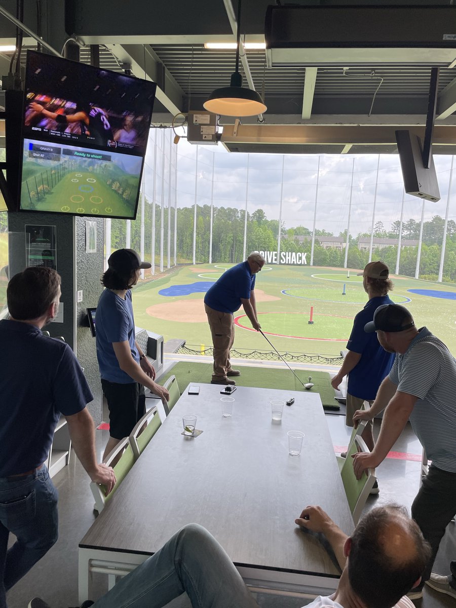 BridgePointNC's tweet photo. #TBT Having a ball at last week's Superintendent Outing at Drive Shack! Good times and friendly competition. Can you guess who won the ball speed contest? Who had the longest drive? We look forward to our next quarterly outing with our fantastic superintendents! https://t.co/YTT8RAP6FJ