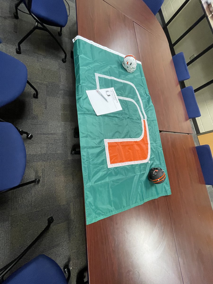 scheuerman2022's tweet photo. Shocked the 🌎!!!  Time to work!  @StamynaSports @WHSFootball_ @CanesFootball @RecruitGeorgia https://t.co/sb5Yg3UKMi